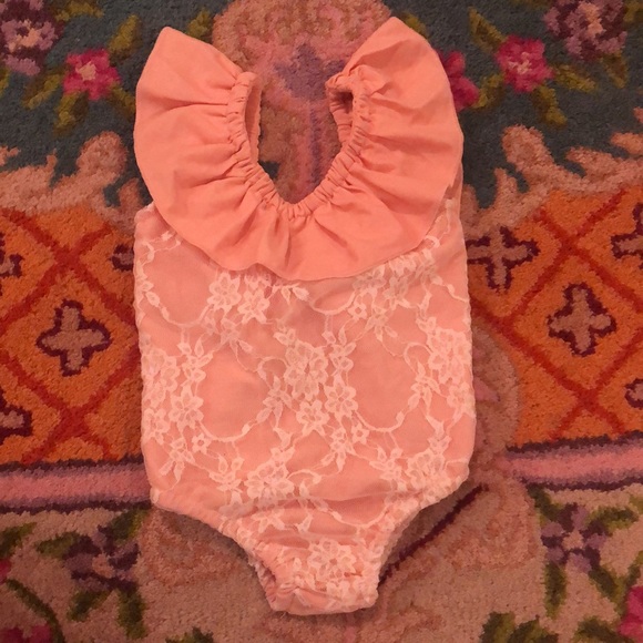 Lace ruffled 2 piece Birthday Girl outfit - Picture 6 of 7